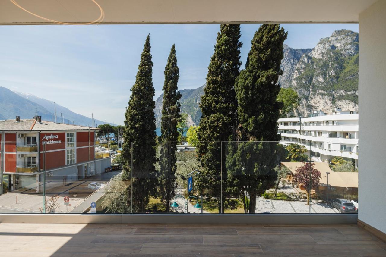 Lake Side Suites Riva del Garda Exterior foto